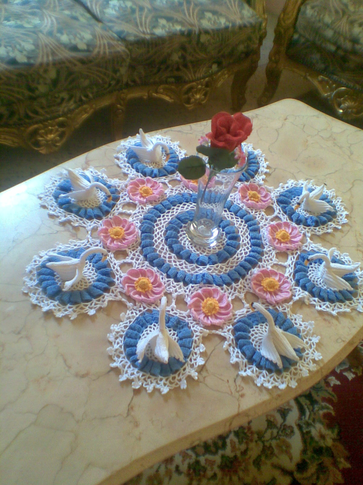 Ms.crochet: Swan lake doily