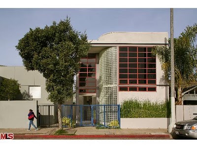 217 windward