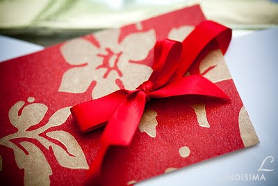 [rött-guld-kuvert.jpg]