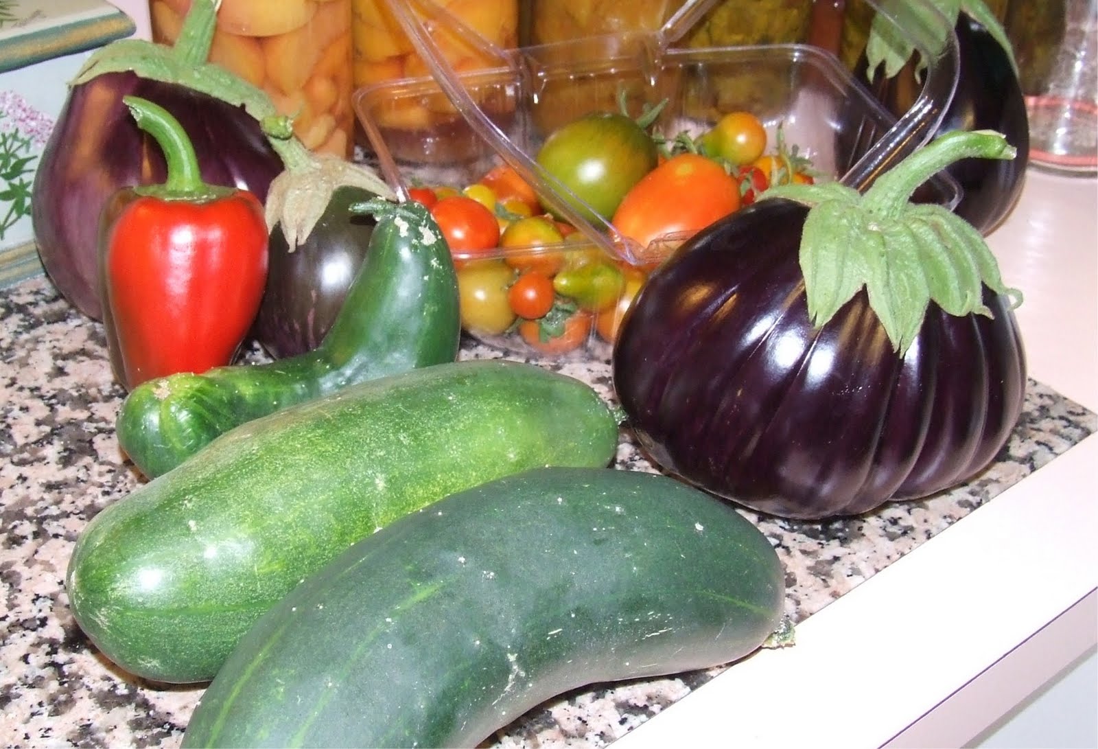 [Bumper+Harvest+000.jpg]