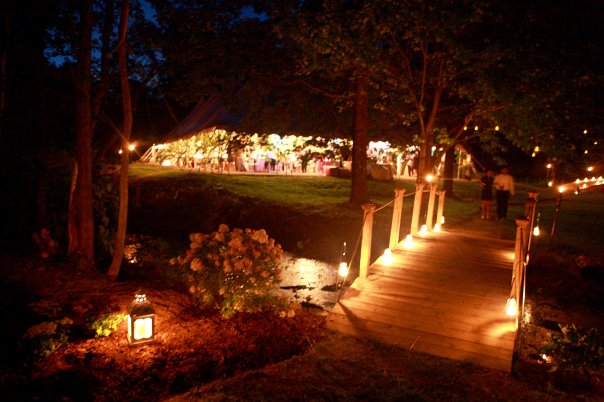 [outside.heyer.night.jpg]