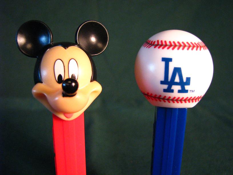 [Mickey_09.JPG]