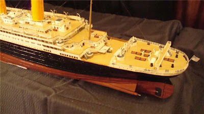 Paper Titanic Model