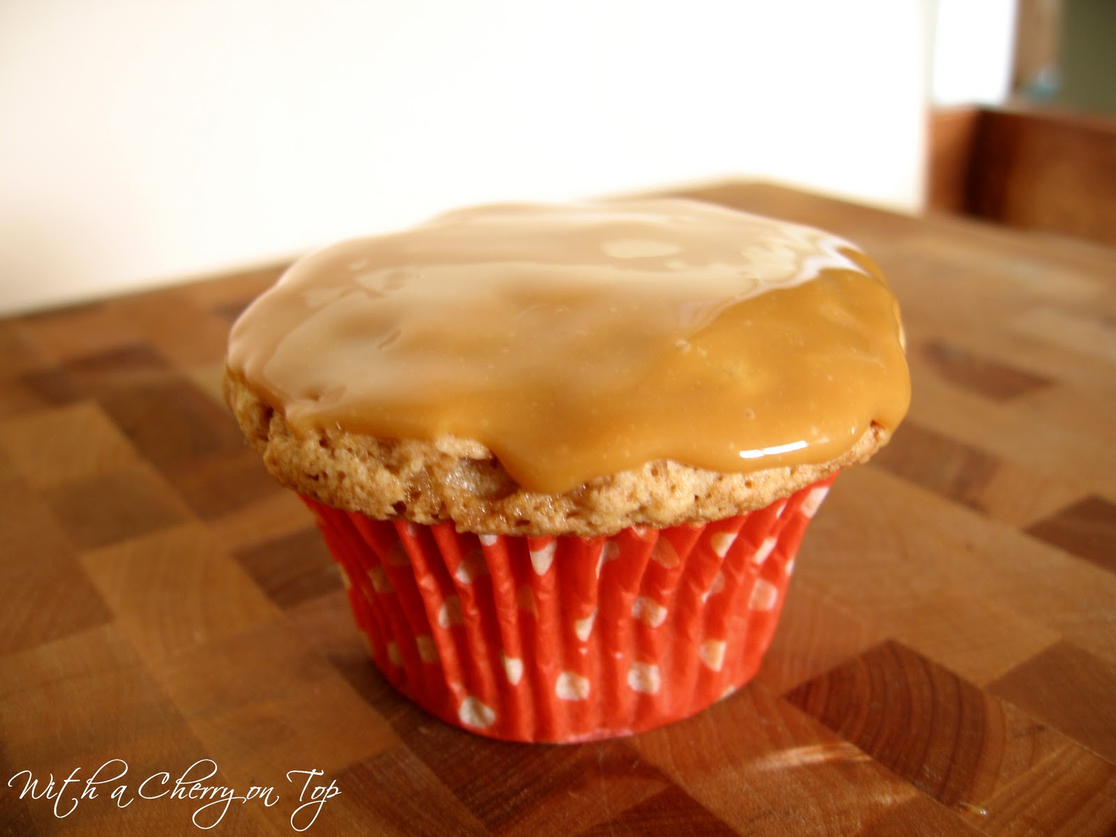 Easy Caramel Apple Cupcakes Easy Caramel Apple Cupcakes