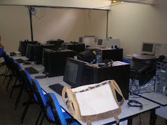 Sala de tecnologia da Escola Sílvio Ferreira