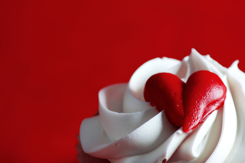 [MarcLine.com's+photostream+valentines+cupcake.jpg]