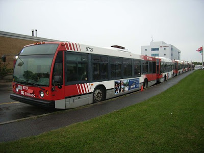 Canada+day+ottawa+bus