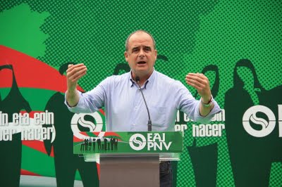 [Partido Nacionalista Vasco] Jornadas de Reflexión: ''Aurrera batera, guztiak!''  Joseba+egibar