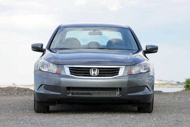 [2008-Honda-Accord-Completely-Redesigned-G-640.jpeg]