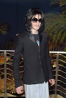 Michael Jackson-Planet Hollywood Michael Jackson spends the day at Planet Hollywood with his children