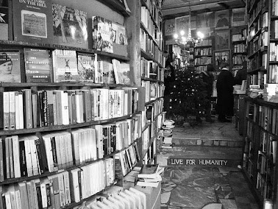 Inside Shakespeare & Co