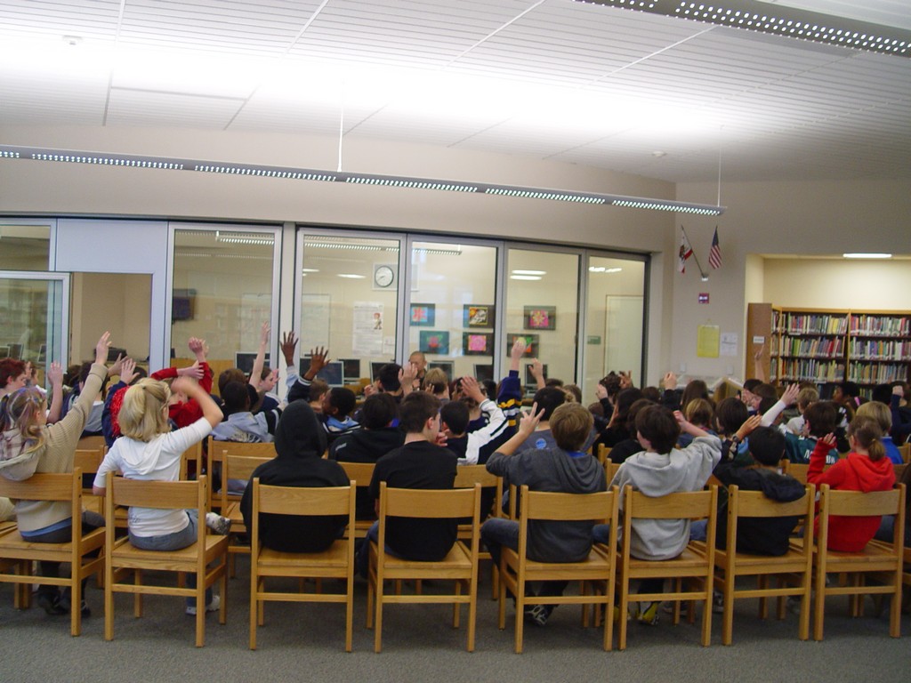 [070126+WCIS+Kids+lecture+054+a.jpg]