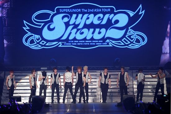   Super Junior's Super Show 2,