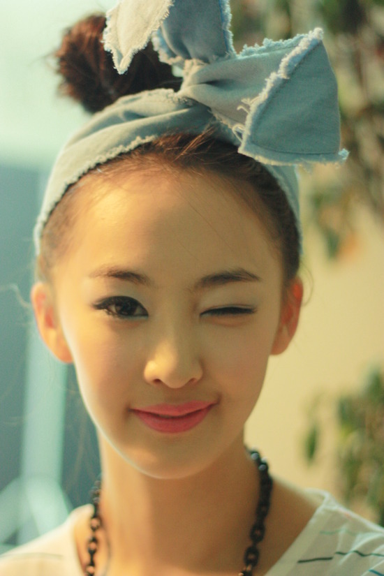 [Pictures] SISTAR Dasom's new selcas! | Daily K Pop News