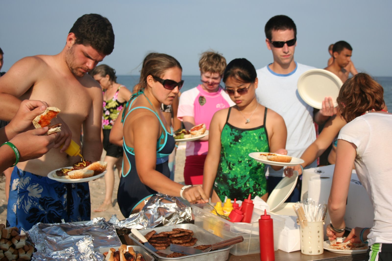 [bbq-food.JPG]