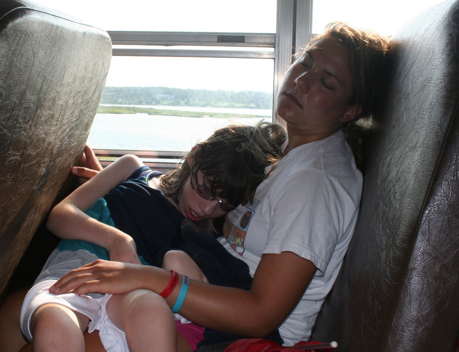[Kirsti+sleeping.JPG]