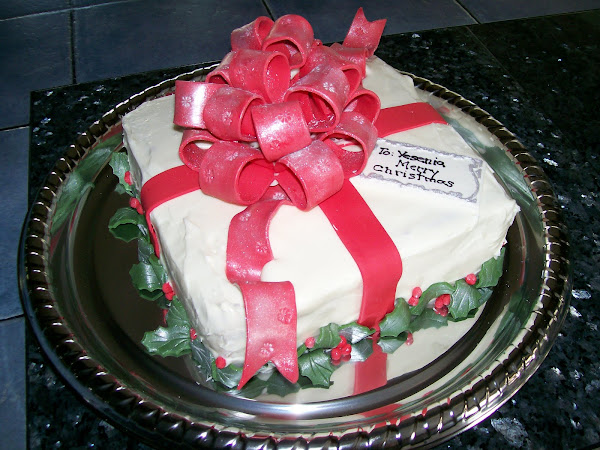'Gift' Cake