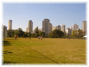 panorâmica do campo