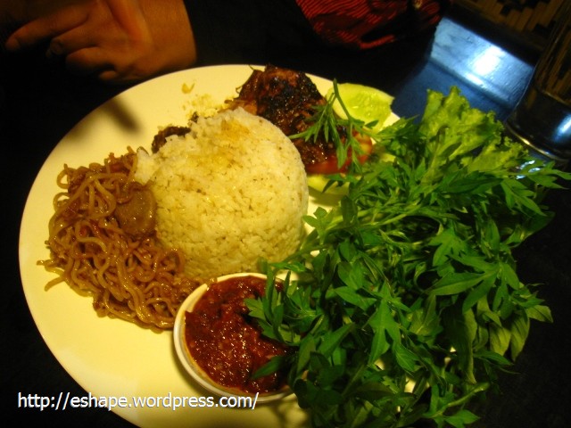 [nasi+butuq+peda.JPG]