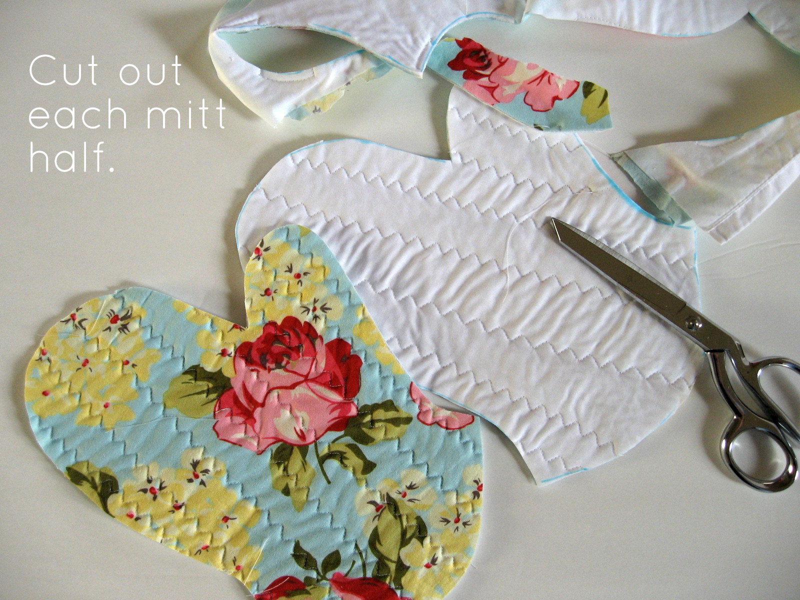 Pickup Some Creativity: Favorite Oven Mitt Tutorial, with free