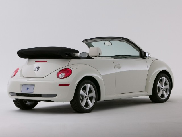 volkswagen beetle convertible. Volkswagen Beetle Convertible