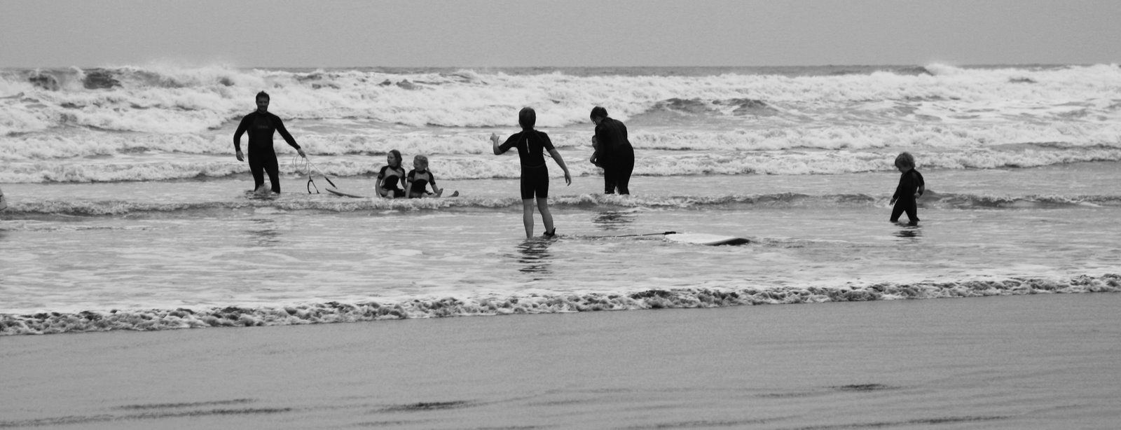 [nephewsurf.JPG]