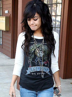 vanessa hudgens style 2010. The Hot Vanessa Hudgens Is An