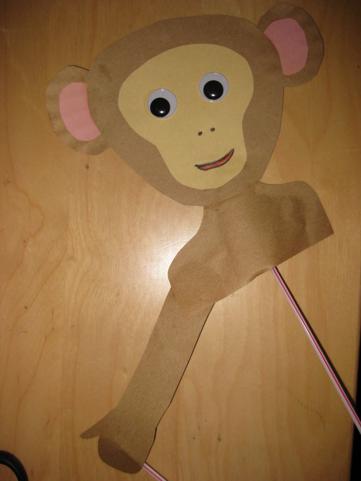 Lanie's project blog: paper puppets (for kids)