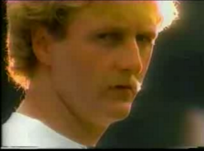 angrylarrybird.png