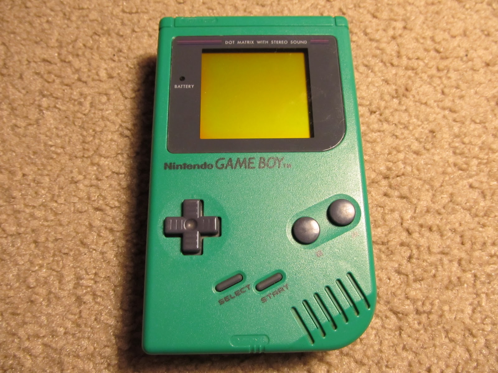 04+Original+Game+Boy+Green+Front.JPG