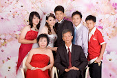 this is my family~^^when sis take wedding photo~