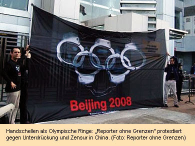 Handschellen als Olympische Ringe Handschellen als Olympische Ringe