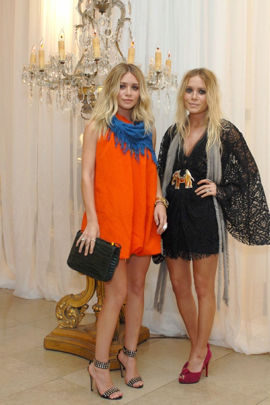 2011 TRENDY ORANGE