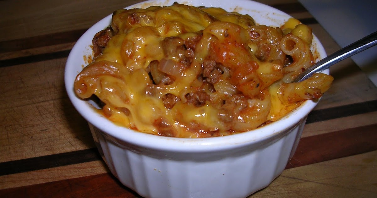 Tried and True Yummy Recipes Skillet Chili Mac with Corn and Green Chilies