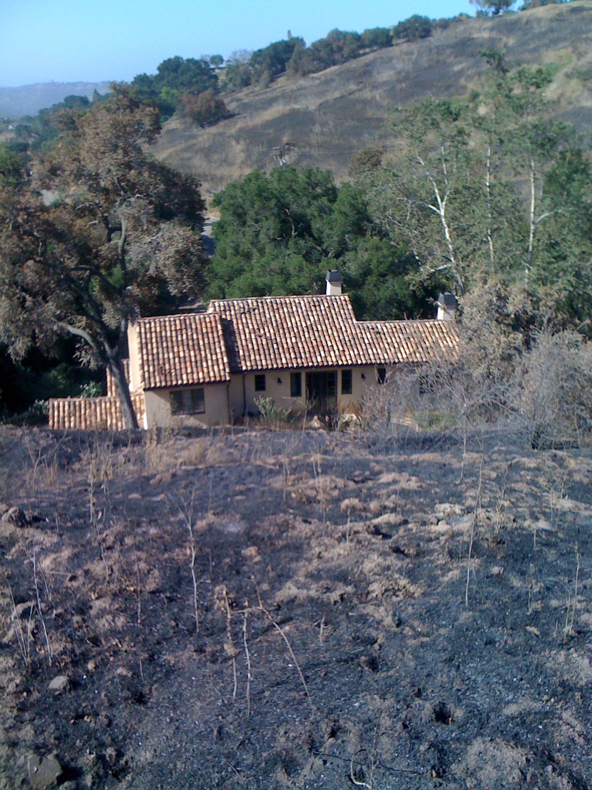 [Jesusita+Fire+Santa+Barbara+09+4.JPG]