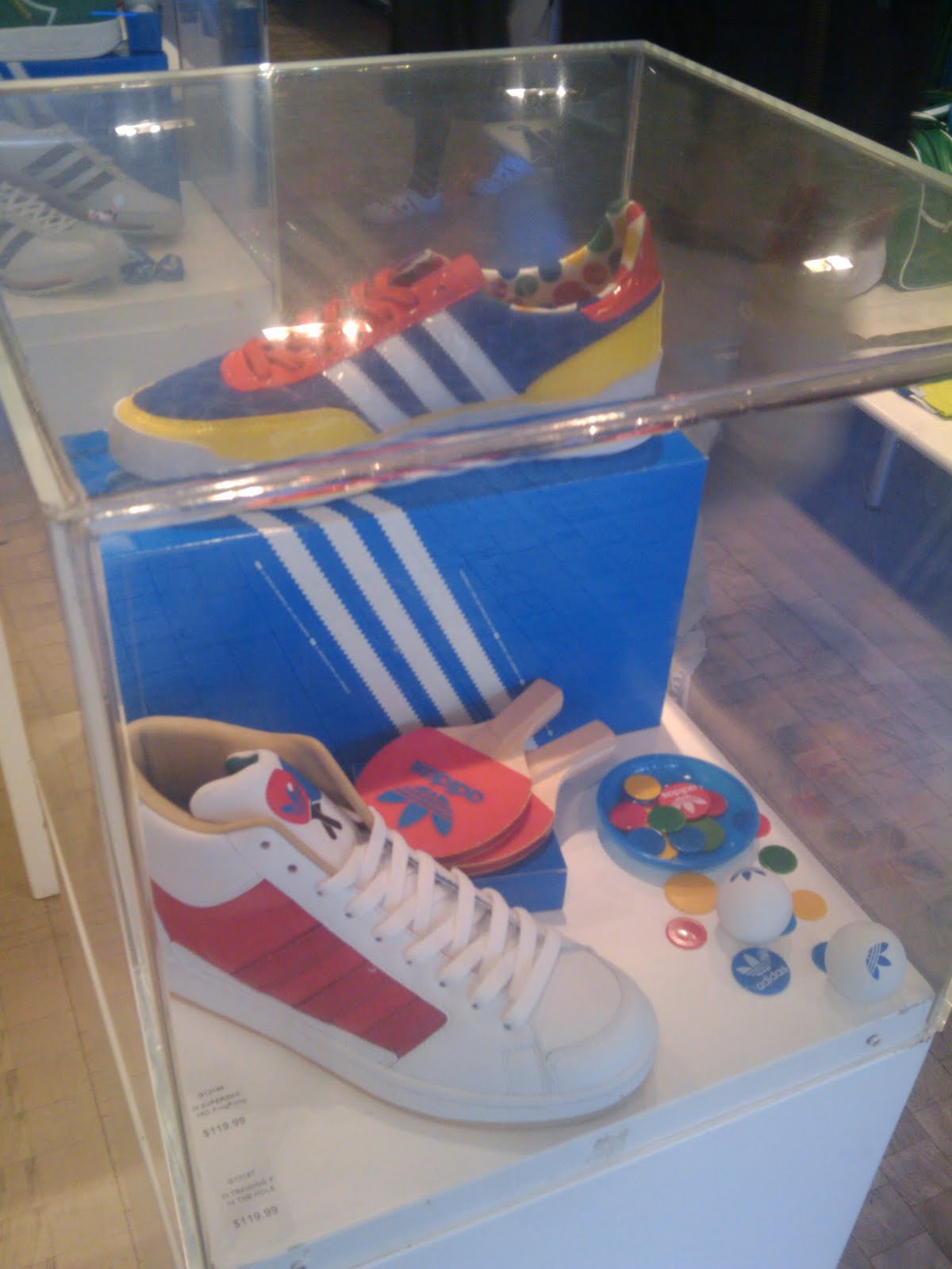 adidas store downtown toronto