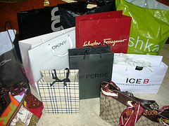 [shopping+bags.jpg]