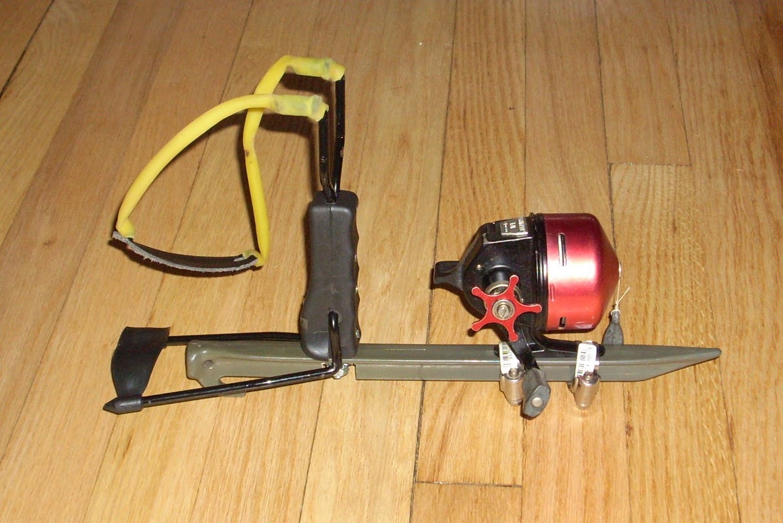 W2LJ QRP When you care to send the very least! Antenna line launcher