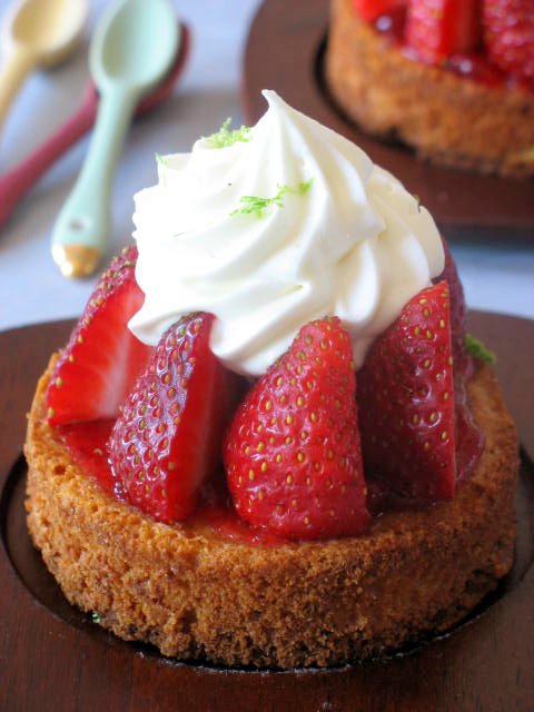 [Strawb+tartlets5.jpg]