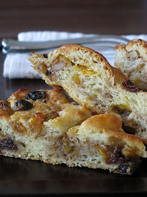 Apricot Couronne