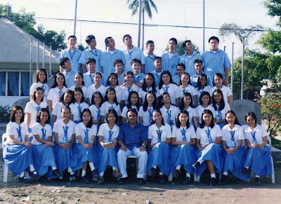 tagum national high school, fourth year del pilar, class picture