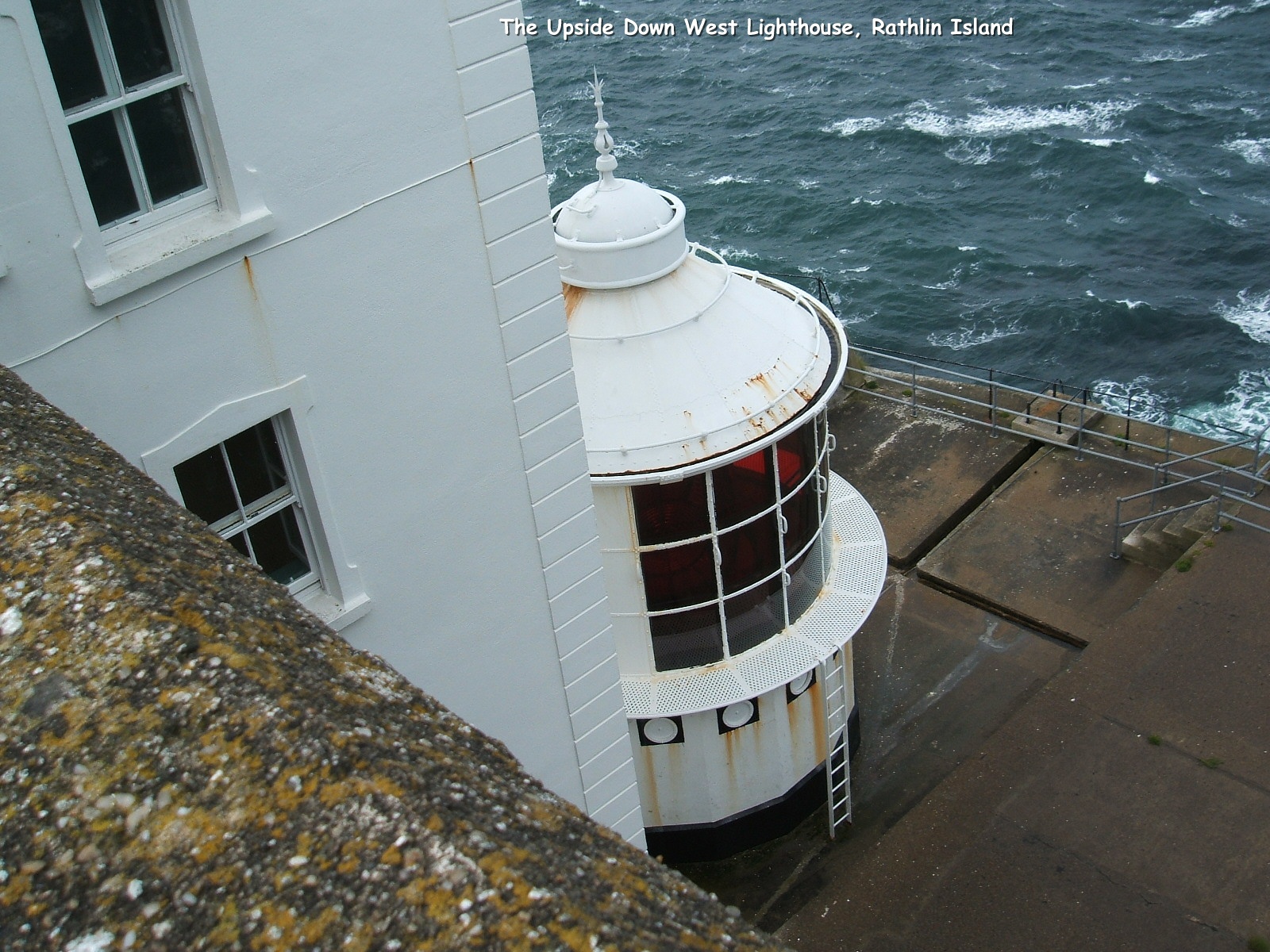 [Upside+down+West+Lighthouse+Rathlin.jpg]