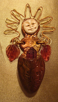 Pocket Spirit doll wall hanging - gold bkd