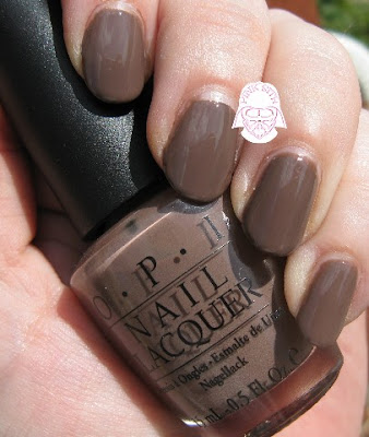 Taupe Opi