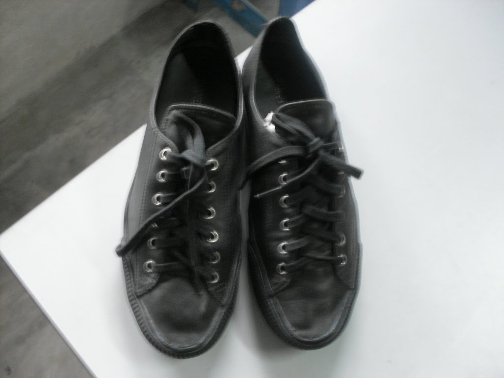 KEDAI BAJU GUNIIIII HELMUT LANG SHOES