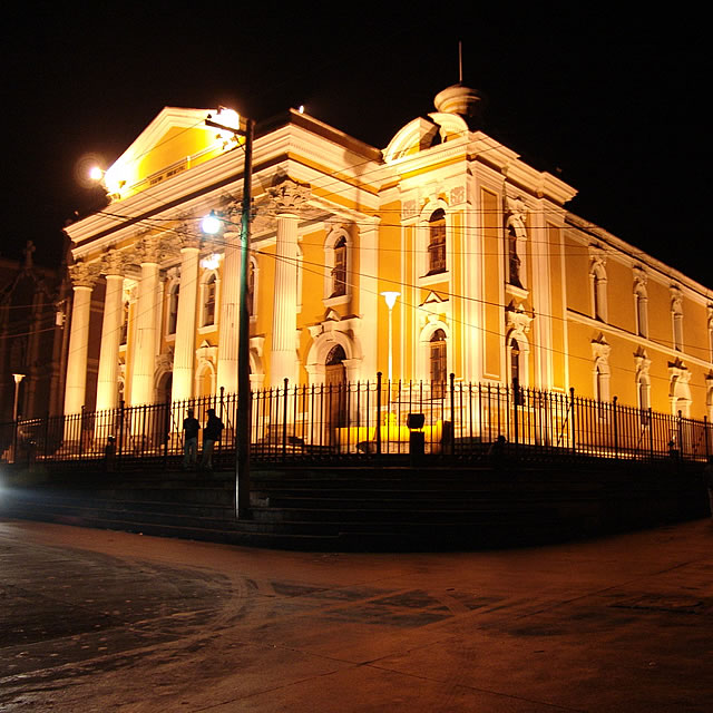 teatro de totonicapan