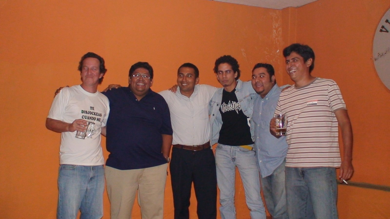 [andres+y+muchchos+2.JPG]