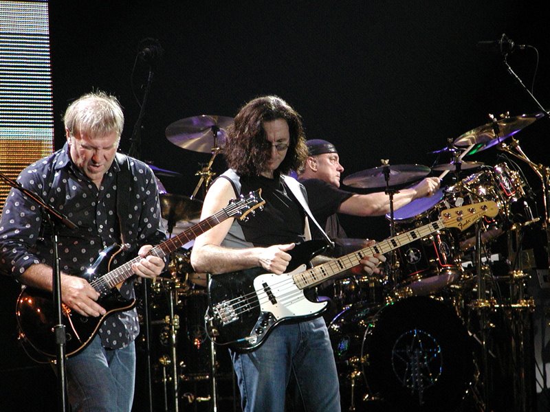 [Rush-in-concert.jpg]