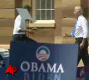 [080824-bsx-obama-biden.jpg]