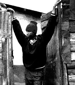 [080925-b-obama-brother.jpg]